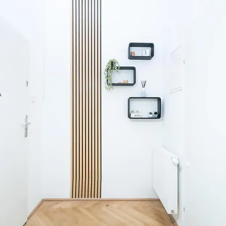 Ferienwohnung Charming Retreat Walking Distance From Town Centre Wien Exterior foto